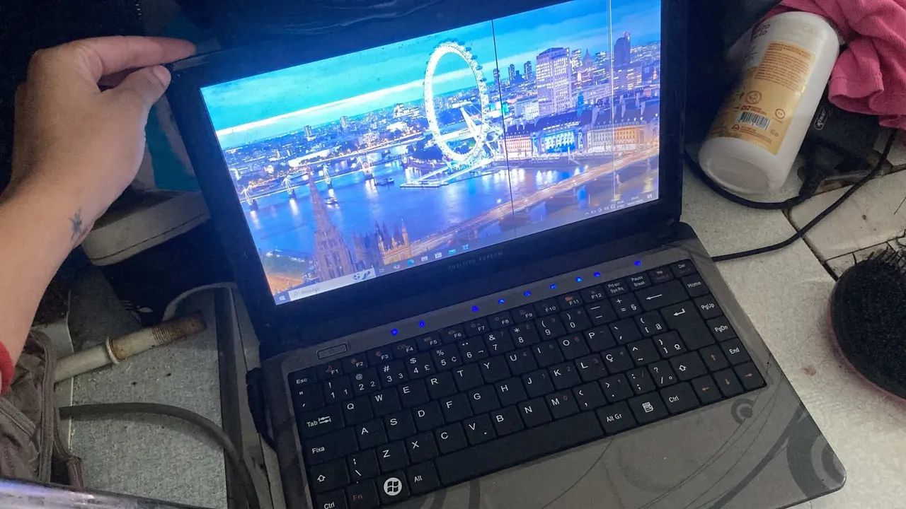 Notebook  - Foto 2