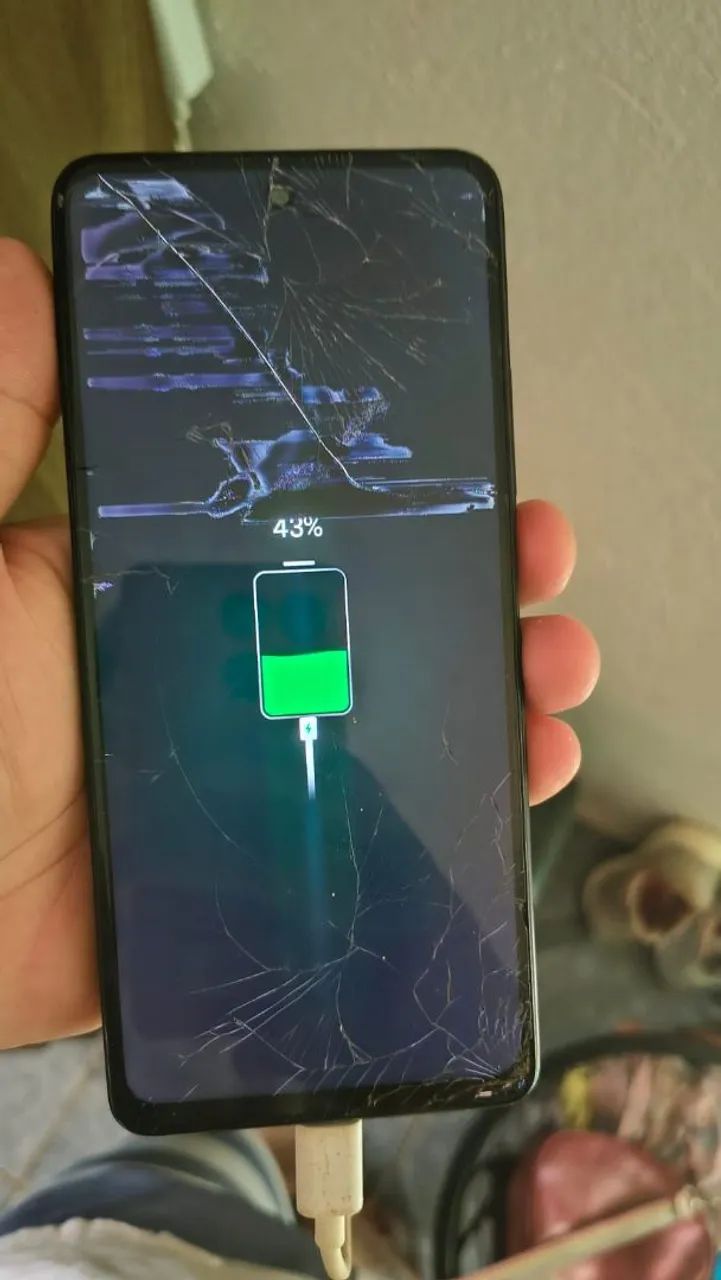 Celular quebrado  - Foto 3