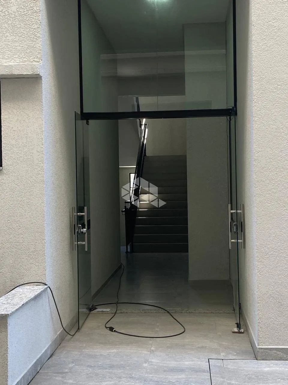 APARTAMENTO 2 QUARTOS COM SUÍTE, CHURRASQUEIRA E LAZER COMPLETO NOS INGLESES, FLORIANÓPOLI - Foto 2