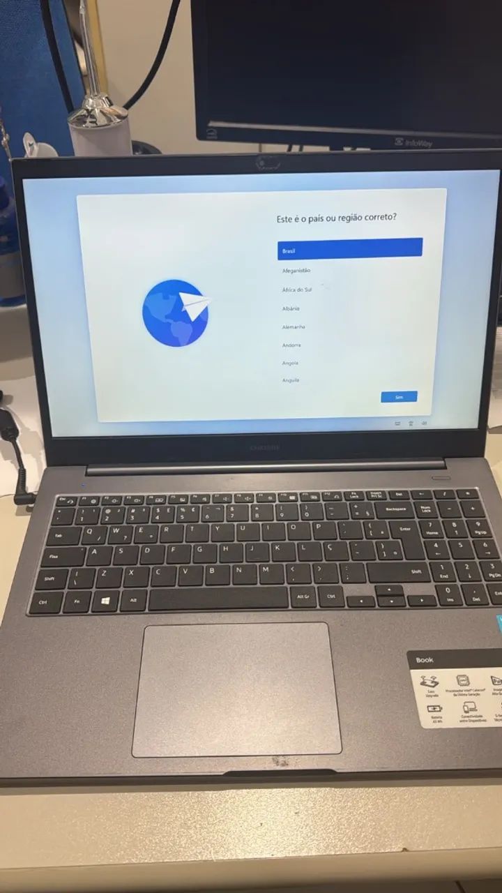 Vendo Notebook Samsung Book 