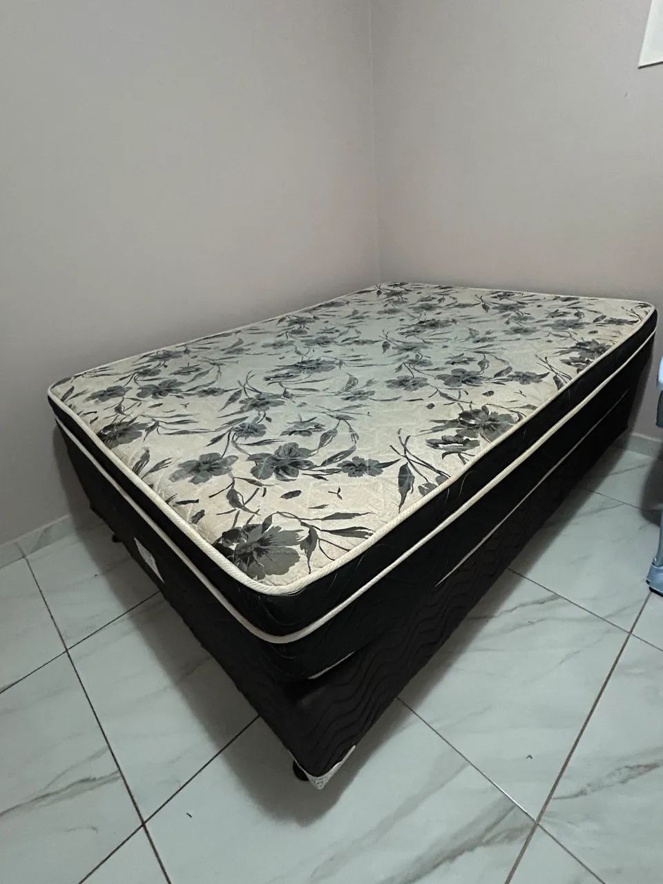 Cama Box colchão molas ensacadas  - Foto 4