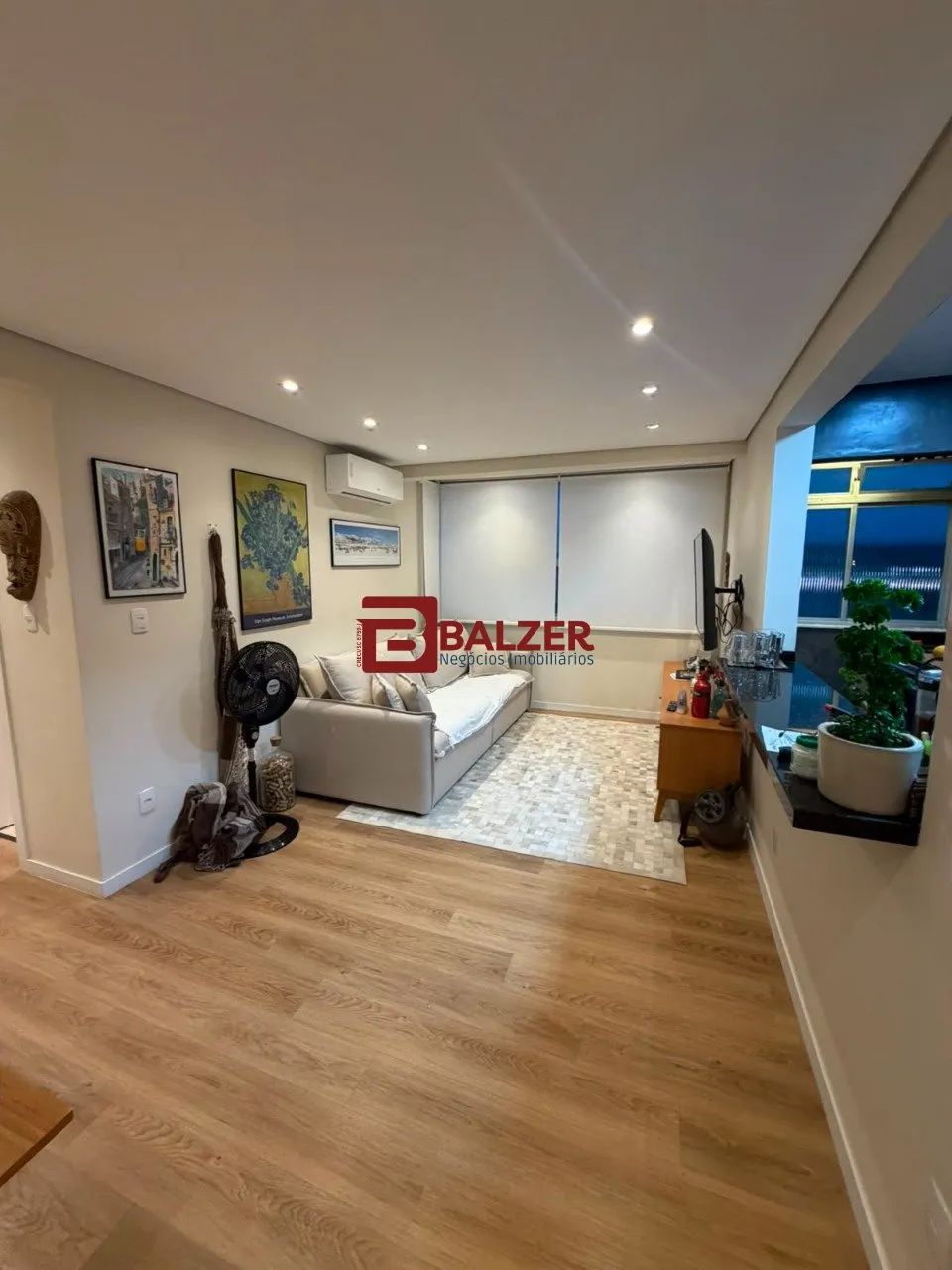 Apartamento 2 dormitórios com garagem - Foto 3