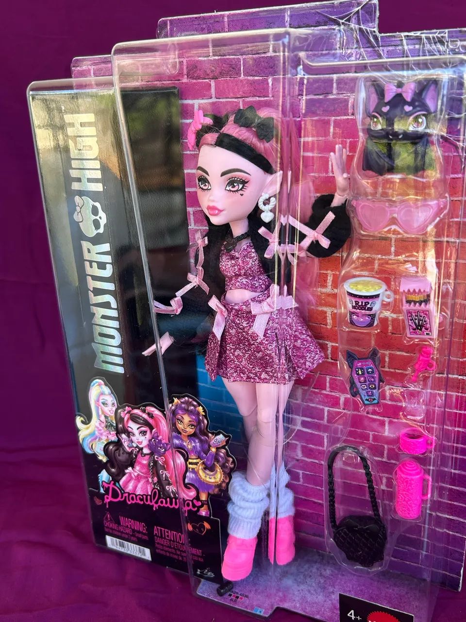 Boneca Monster High Draculaura core refresh 2 lacrada na caixa - Foto 4