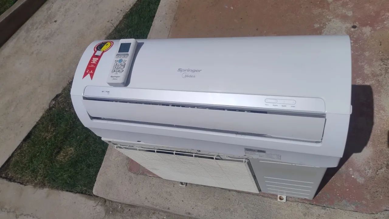Ar condicionado 9.000 BTUs 