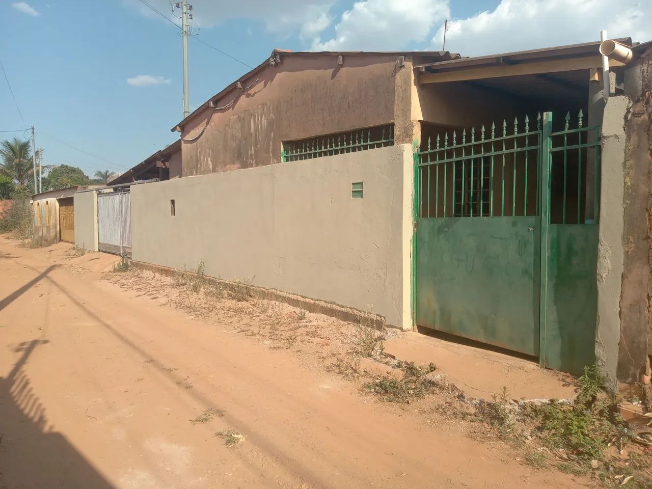 Vendo imóvel com 2 casas 