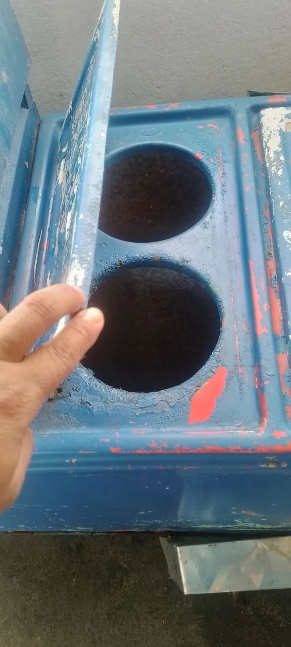 Vende-se uma carosa de espetinho - Foto 2