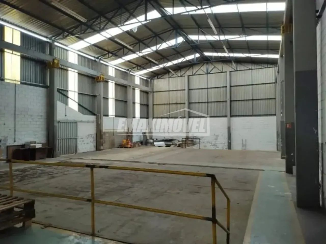 Galpão Comercial no Jardim São Carlos - Sorocaba SP - Foto 2