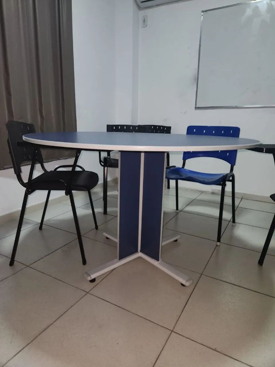 VENDO mesa de estudo 