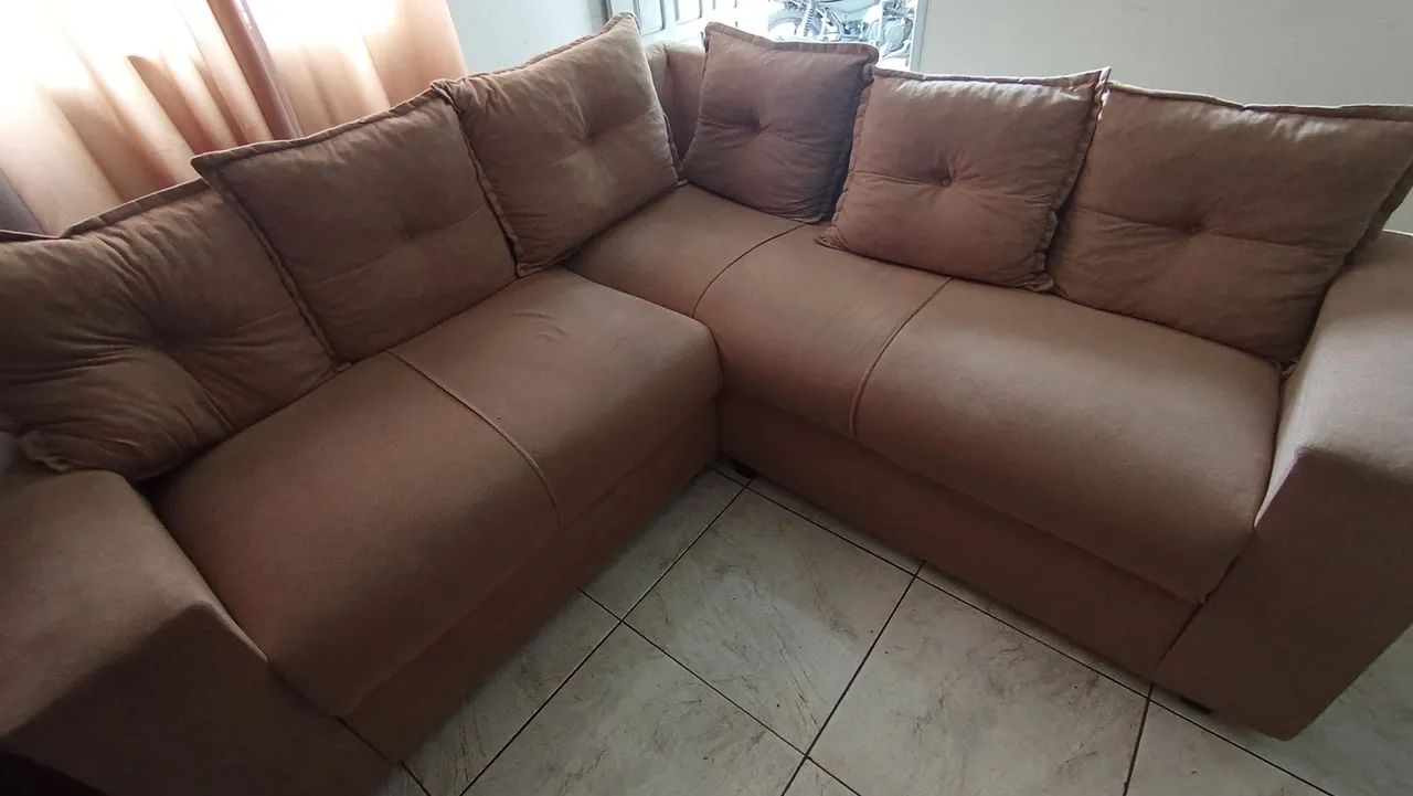 Sofá em L