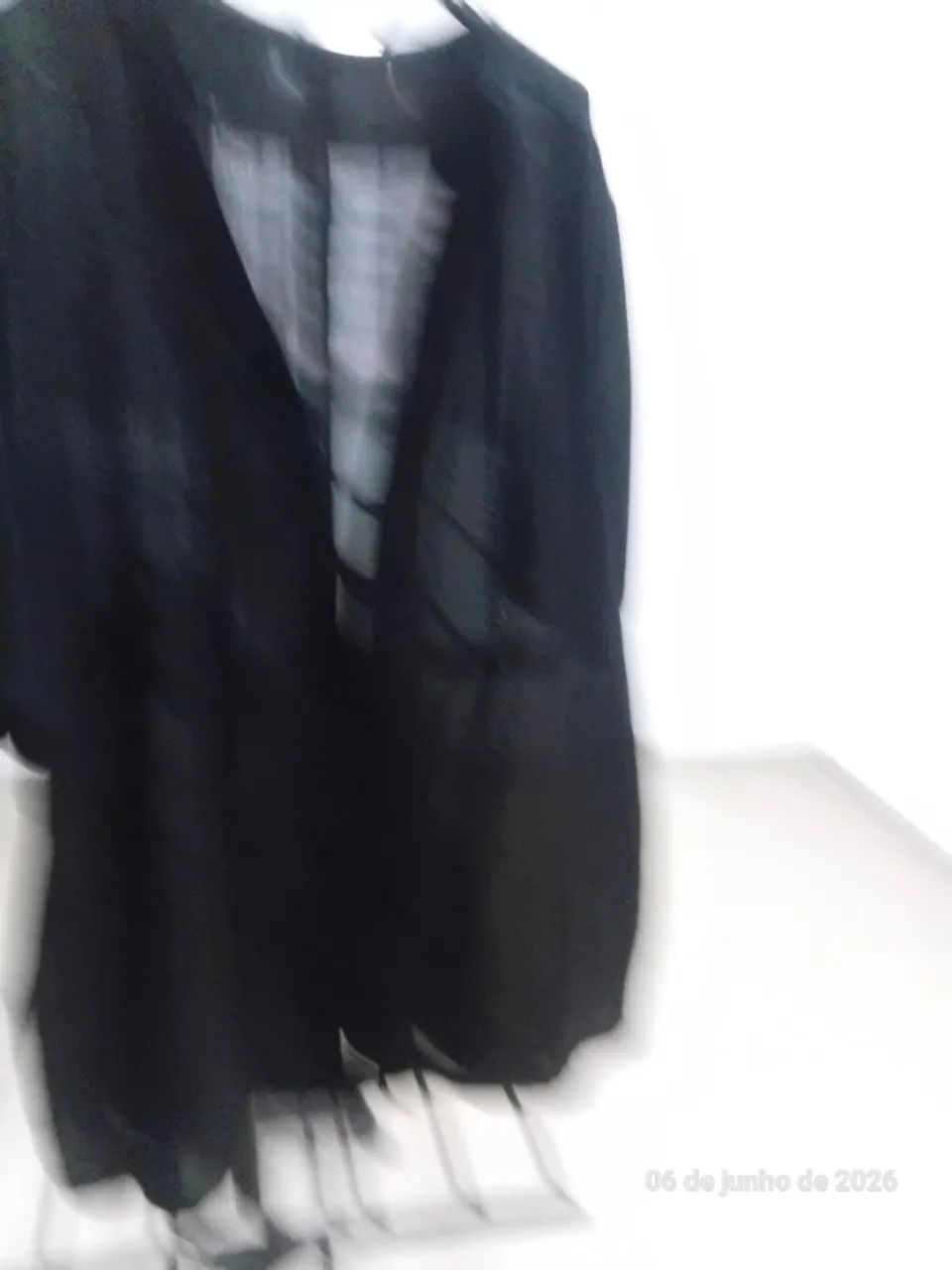 Blusa com renda  - Foto 2