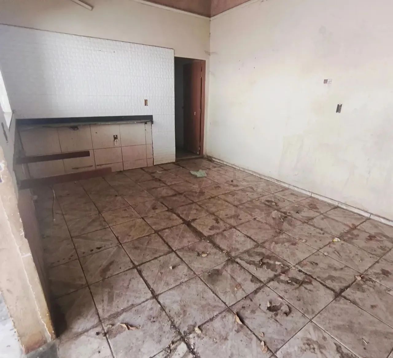 Vendo casa na estrutural  - Foto 4