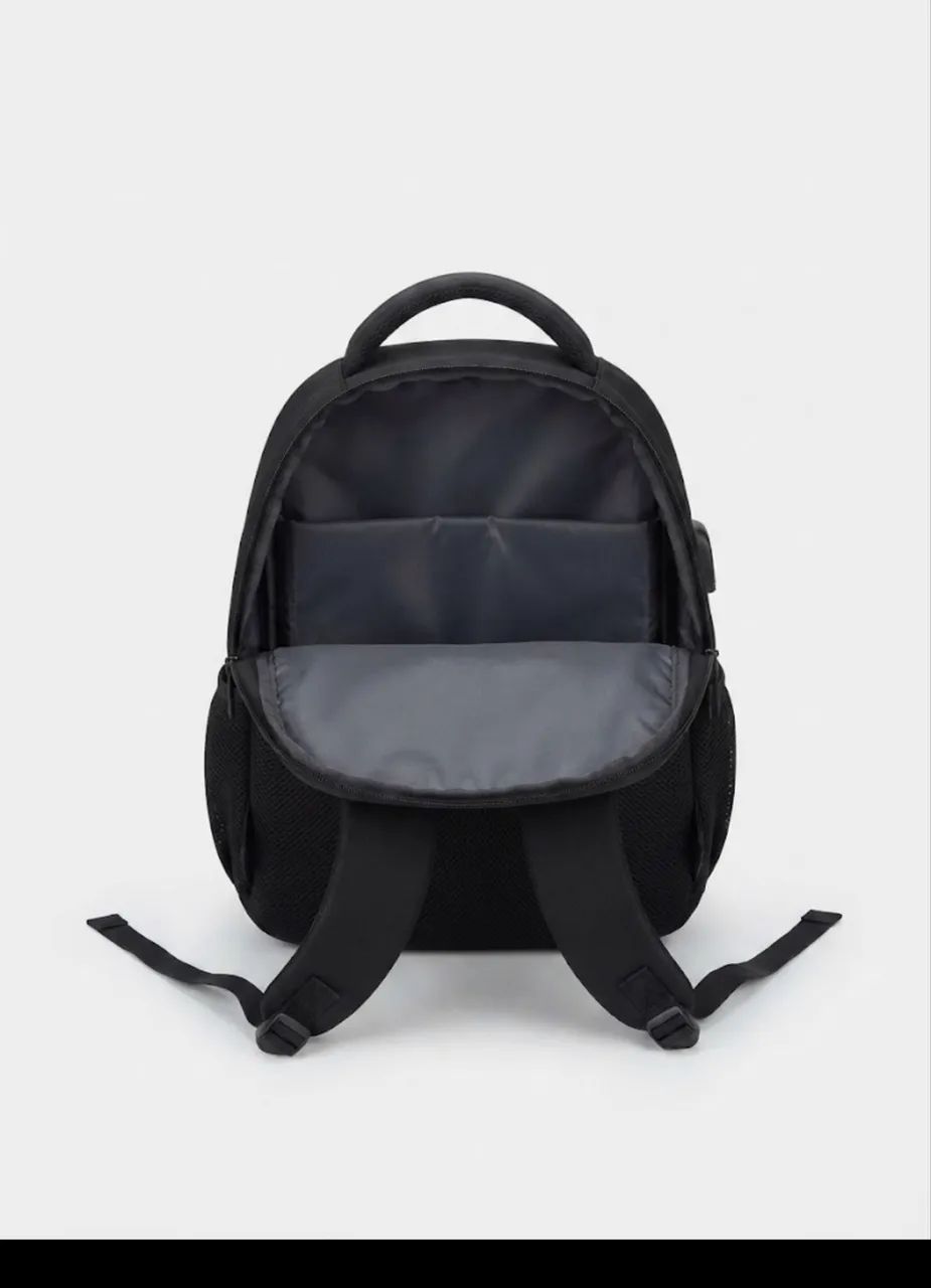Anúncio: Mochila Preta Executiva/Notebook - Ótimo Estado - Foto 2
