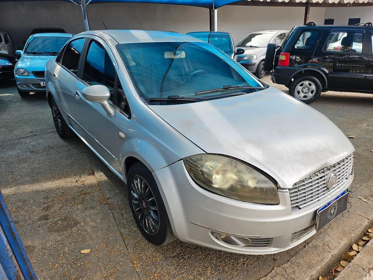 Fiat Linea Absolute 1.9/1.8 Flex Dualogic 4P 2010