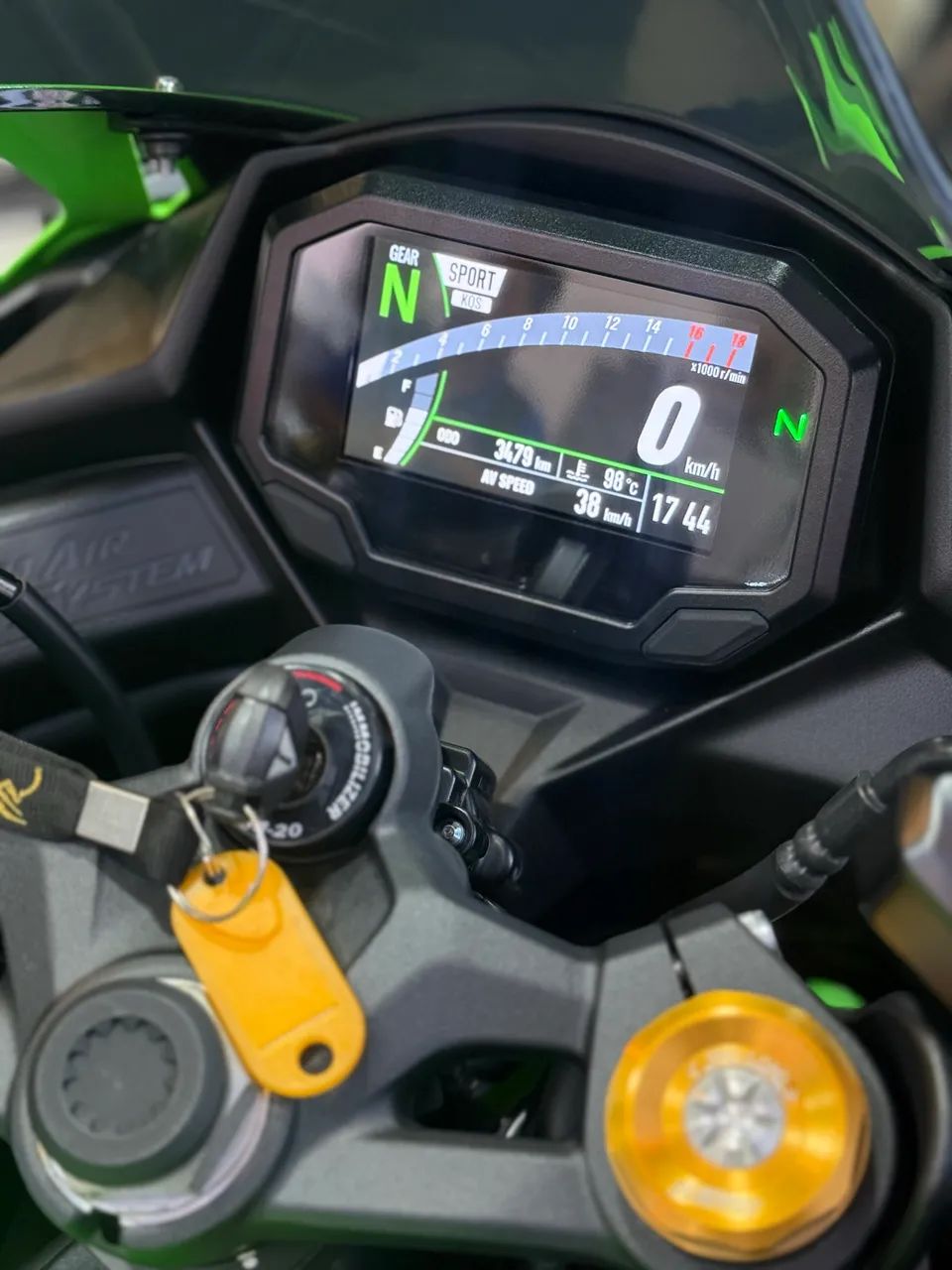 Kawasaki Zx-4r 2025 - 1499290272 | OLX