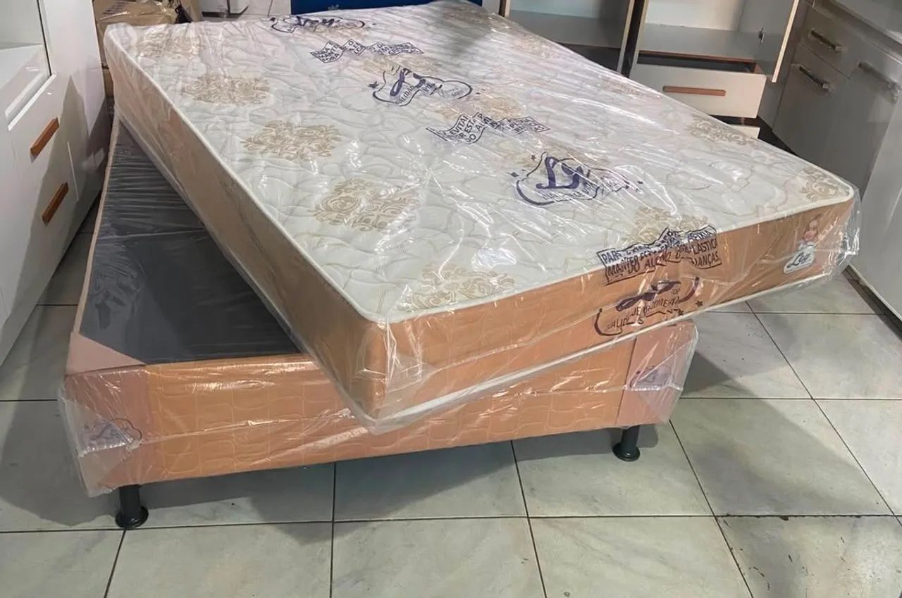 Kit quarto CAMA CASAL E GUARDA ROUPA - Foto 2