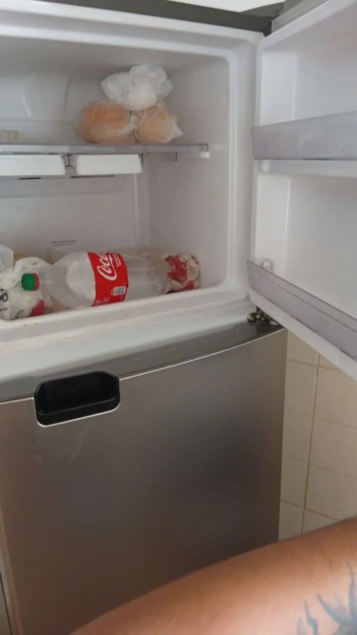 Vendo geladeira Brastemp nova  - Foto 4