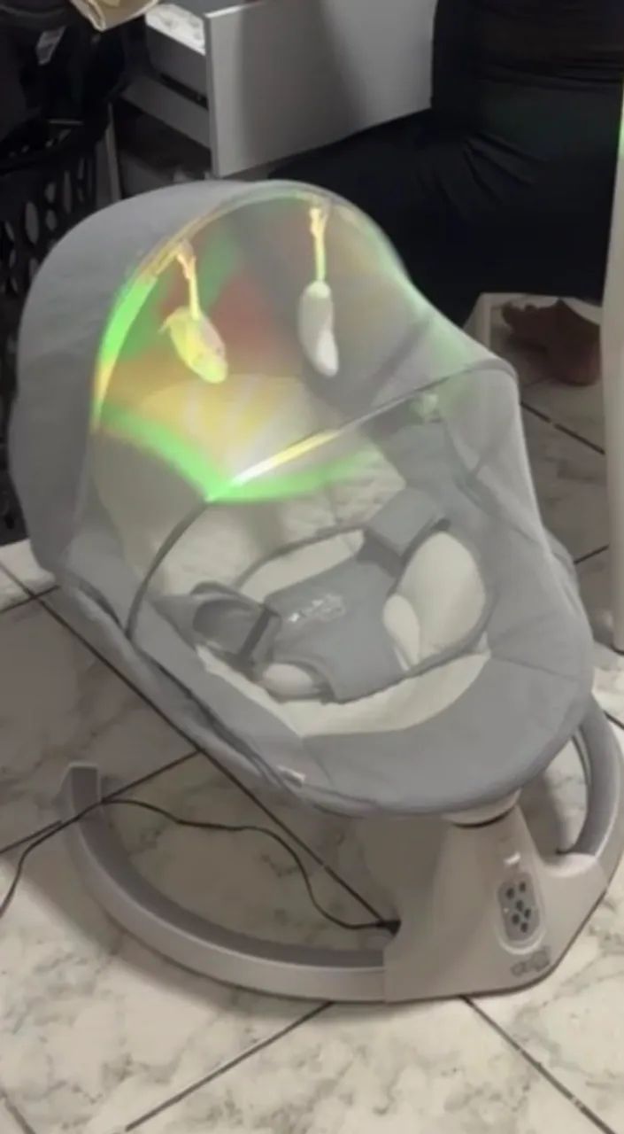 Cadeirinha para bebê musical 