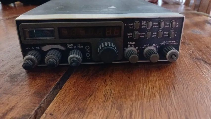 Rádio px Alan 8001