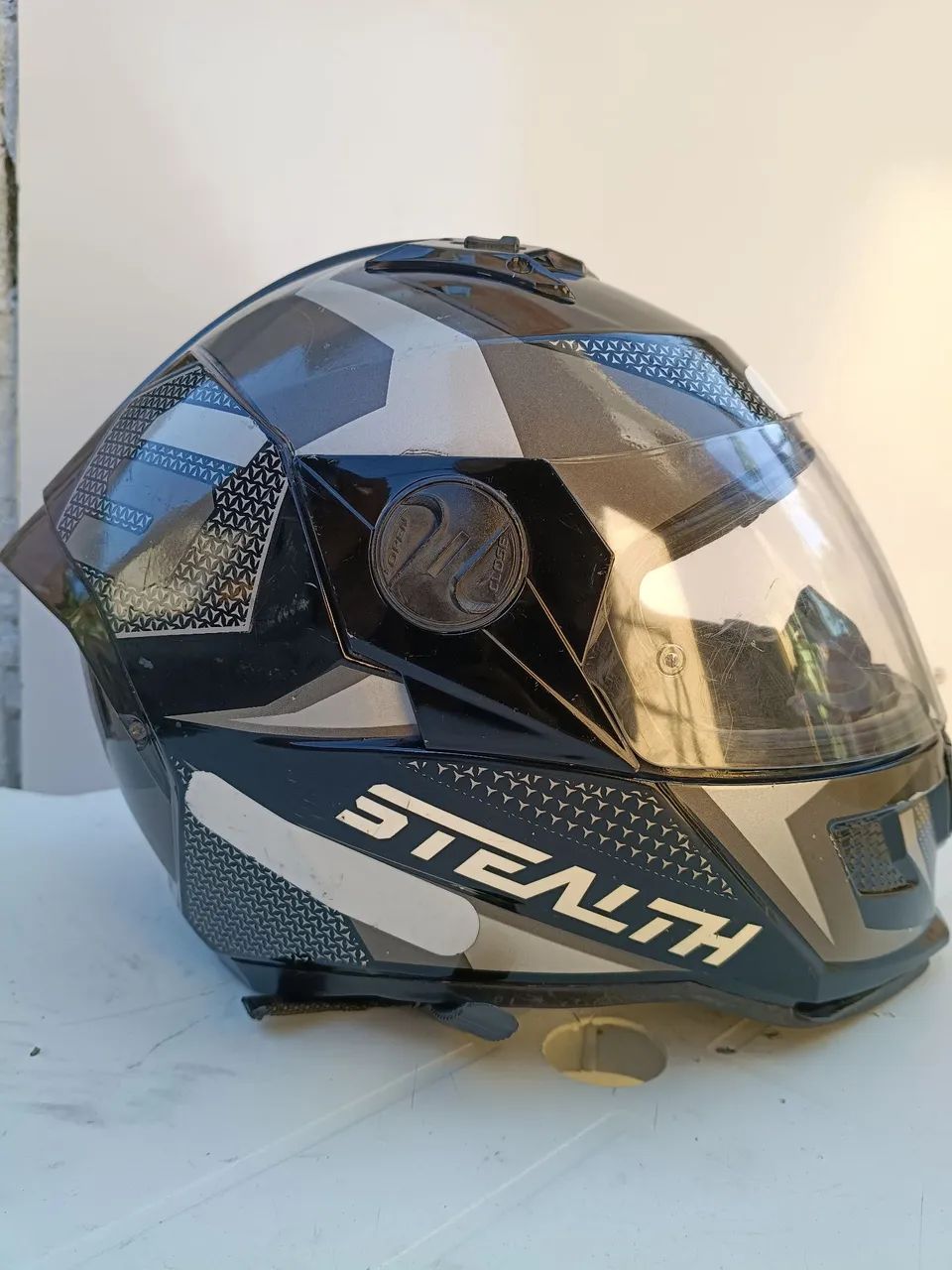 Capacete ls2 steaith N60  G