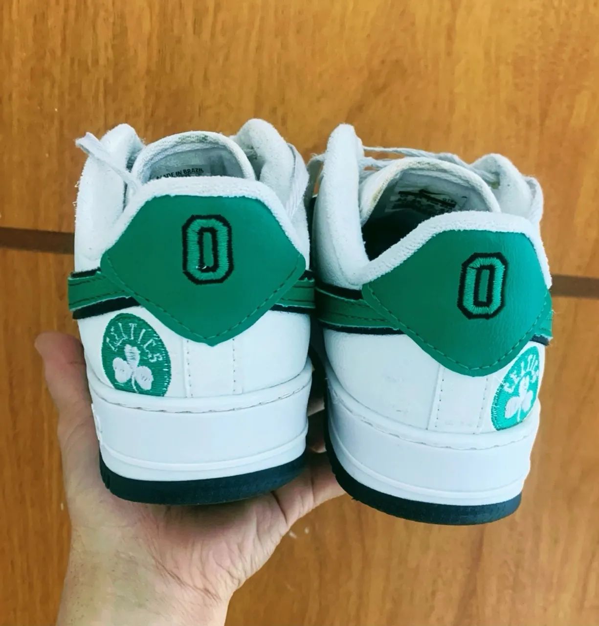  Nike Air force Premium Celtics  / Couro /  Tamanho ( 41 )   - Foto 3
