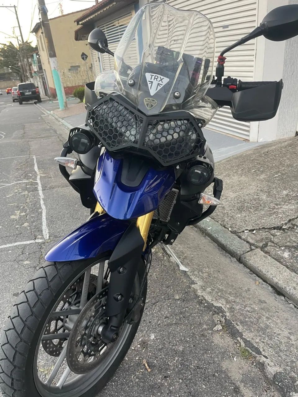 Tyger 800 triumph 