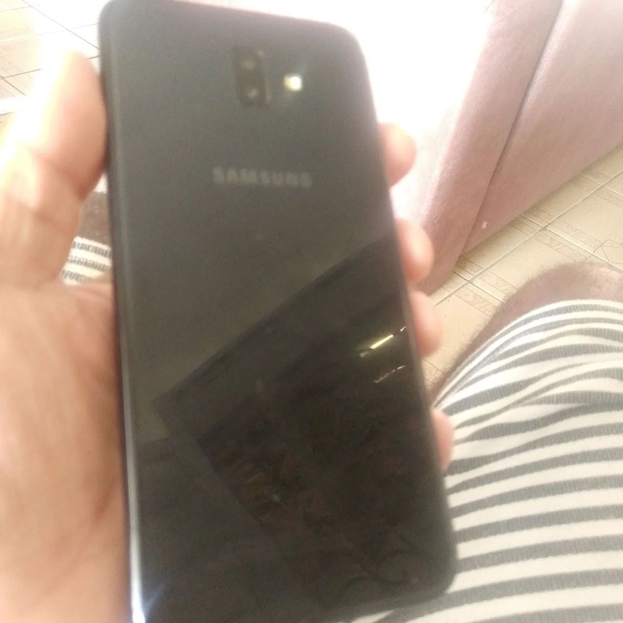 Samsung J6 Plus Praticamente NOVO  - Foto 3