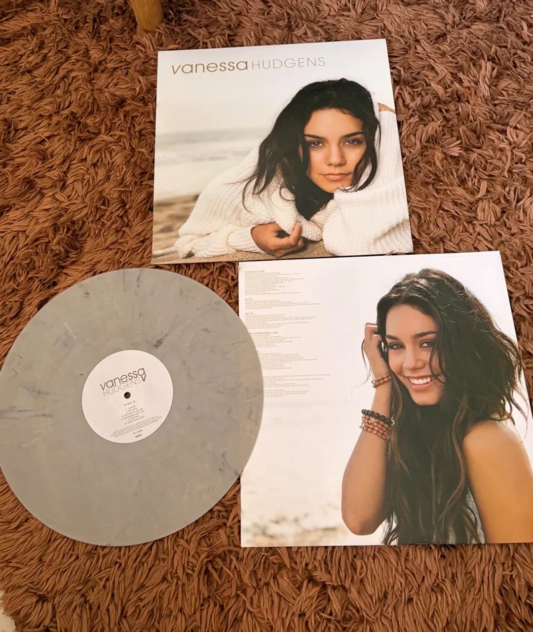 Vanessa Hudgens V Disco de Vinil LP