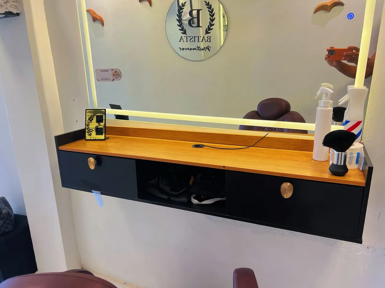 Bancada para Barbearia ou Salão  Nova - Foto 2