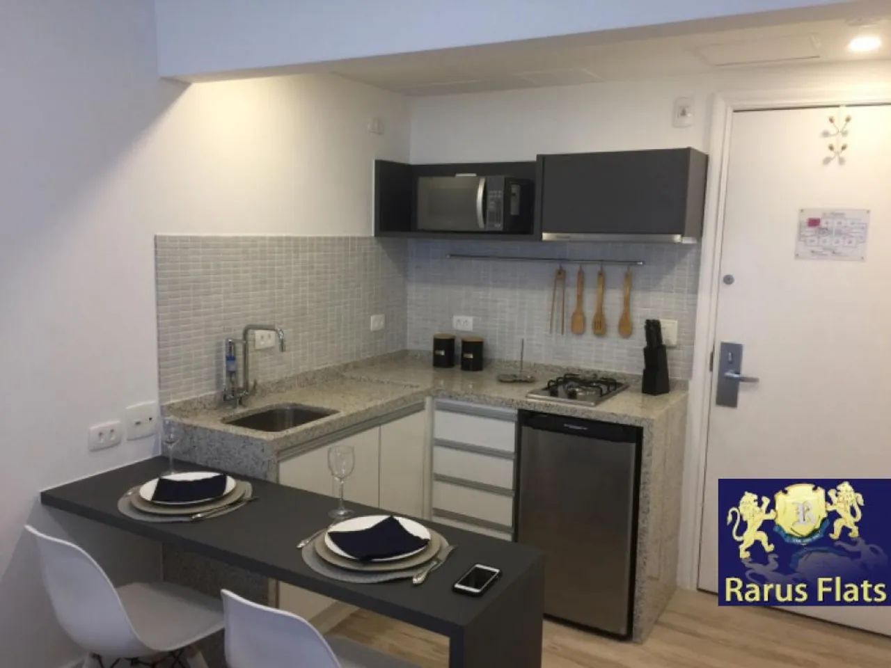 Flat para locação no Jardins - Edifício Le Premier - Cód. LDD11225
