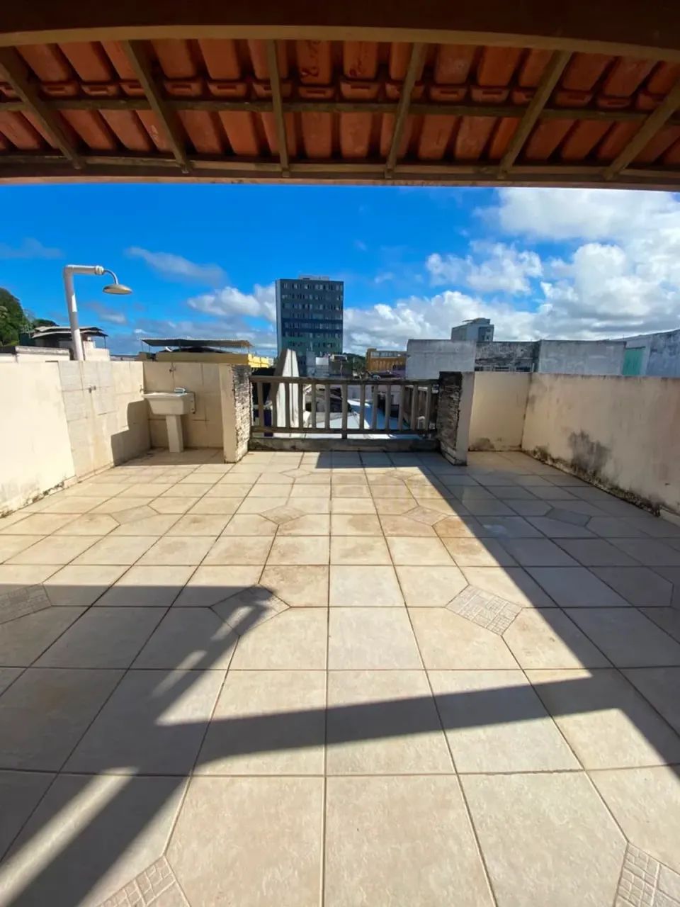 APARTAMENTO 2/4 MOBILIADO NO CENTRO DE ILHÉUS - Foto 3