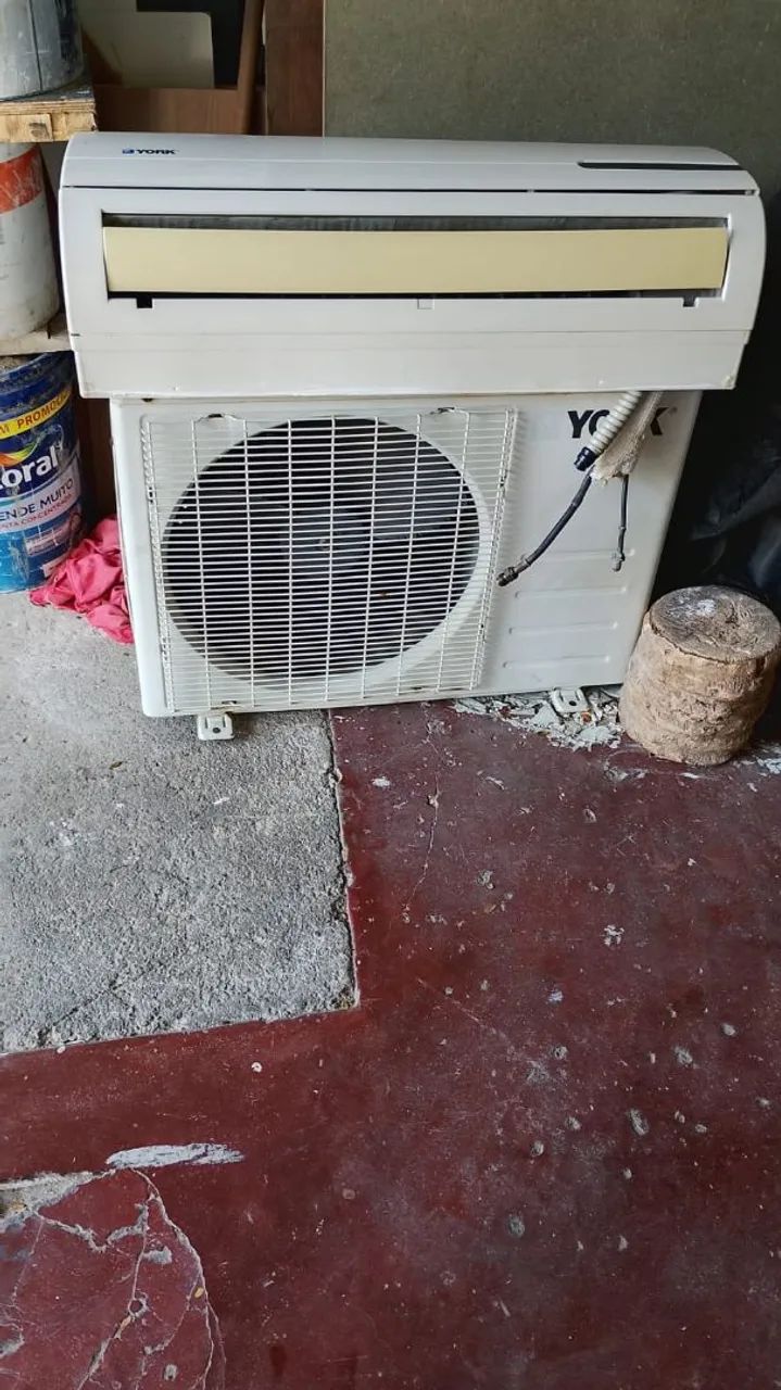Vendo ar-condicionado 