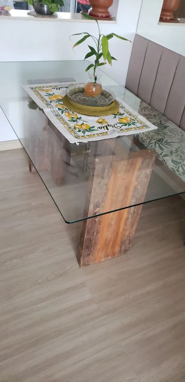 Mesa tampo de vidro em madeira de demolição  - Foto 2
