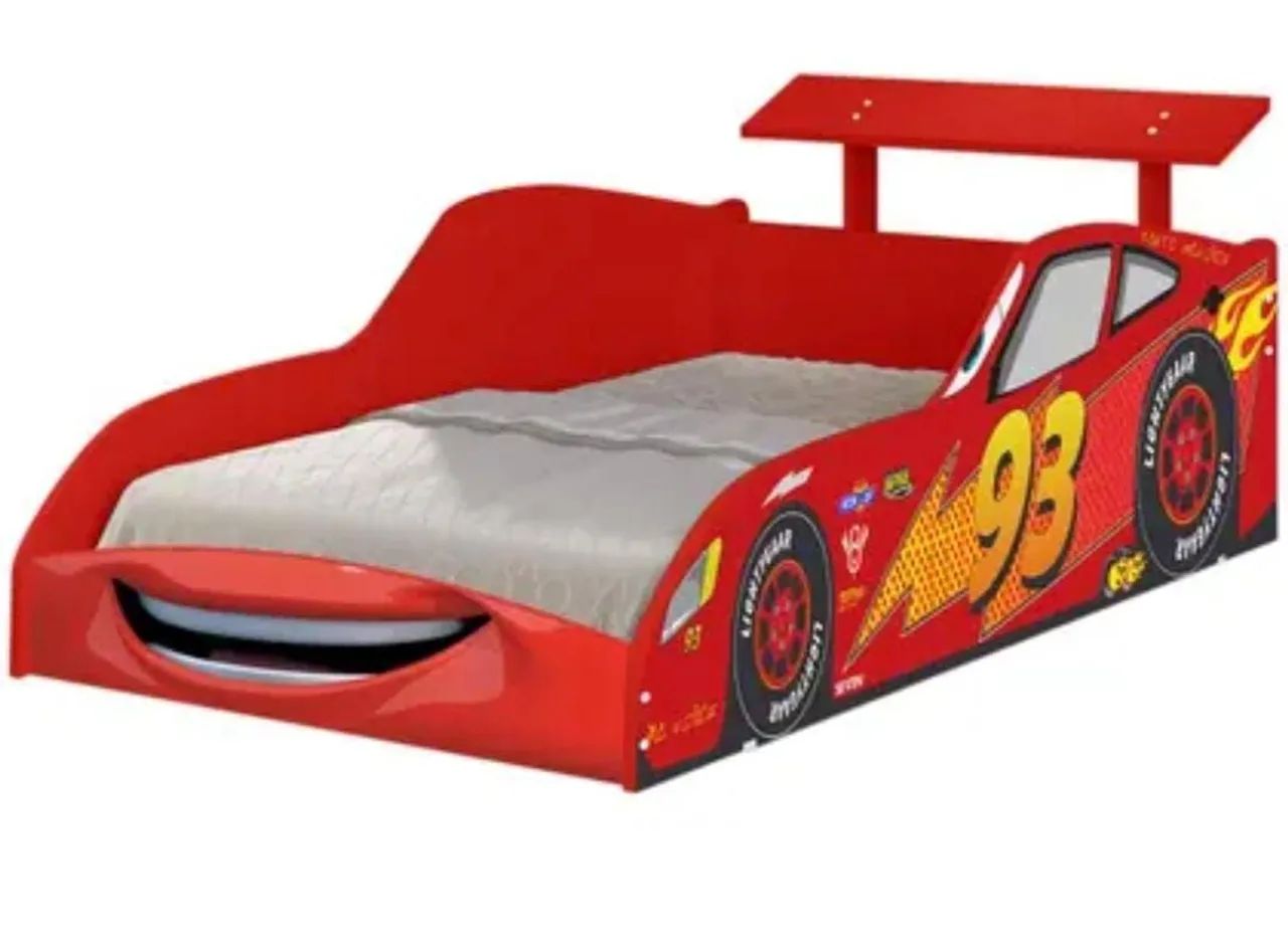 Vendo cama nova (carro vermelho mc Veloz) sem estrado e sem colchão 