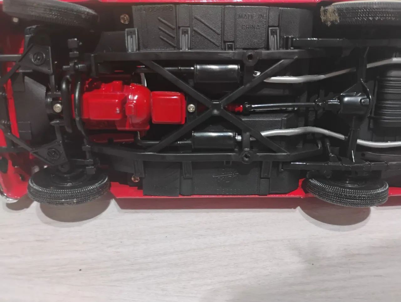 MINIATURA FORD THUNDERBIRD  ESC 1/18 - Foto 2