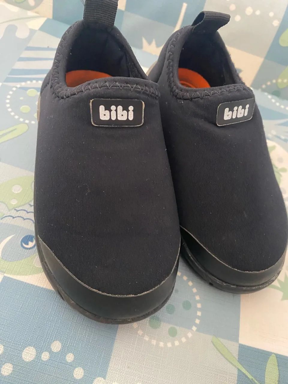 Tênis preto bibi menino