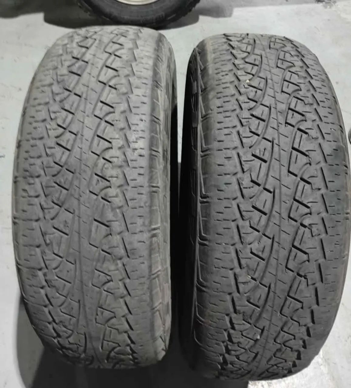Pneus 265/65.18