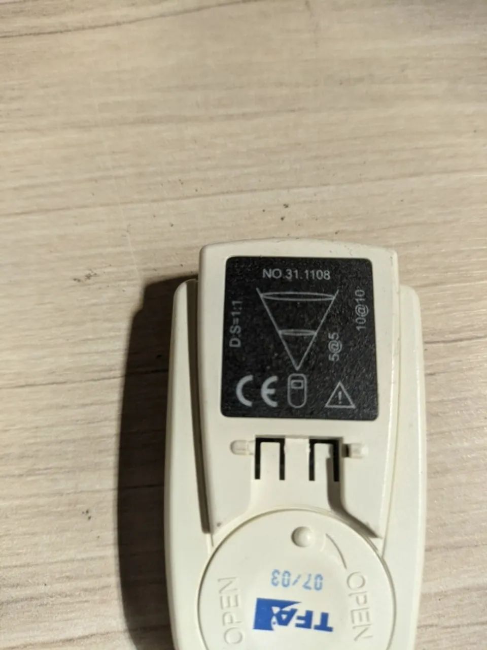 Termometro Digital Infravermelho -35/+230c Branco Modelo Lock - Foto 3