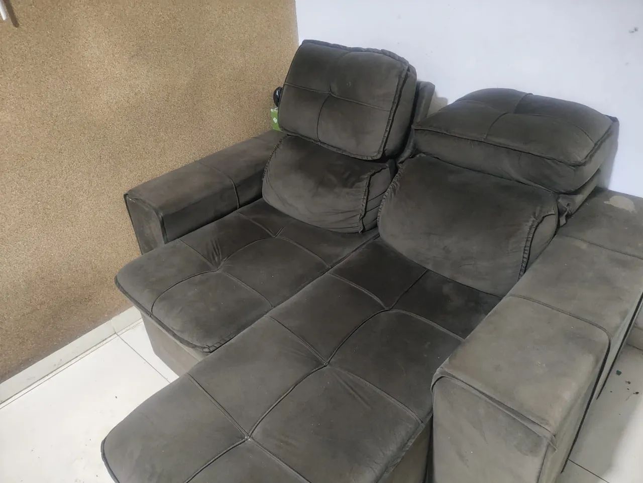 Vendo sofá retrátil semi novo  - Foto 3