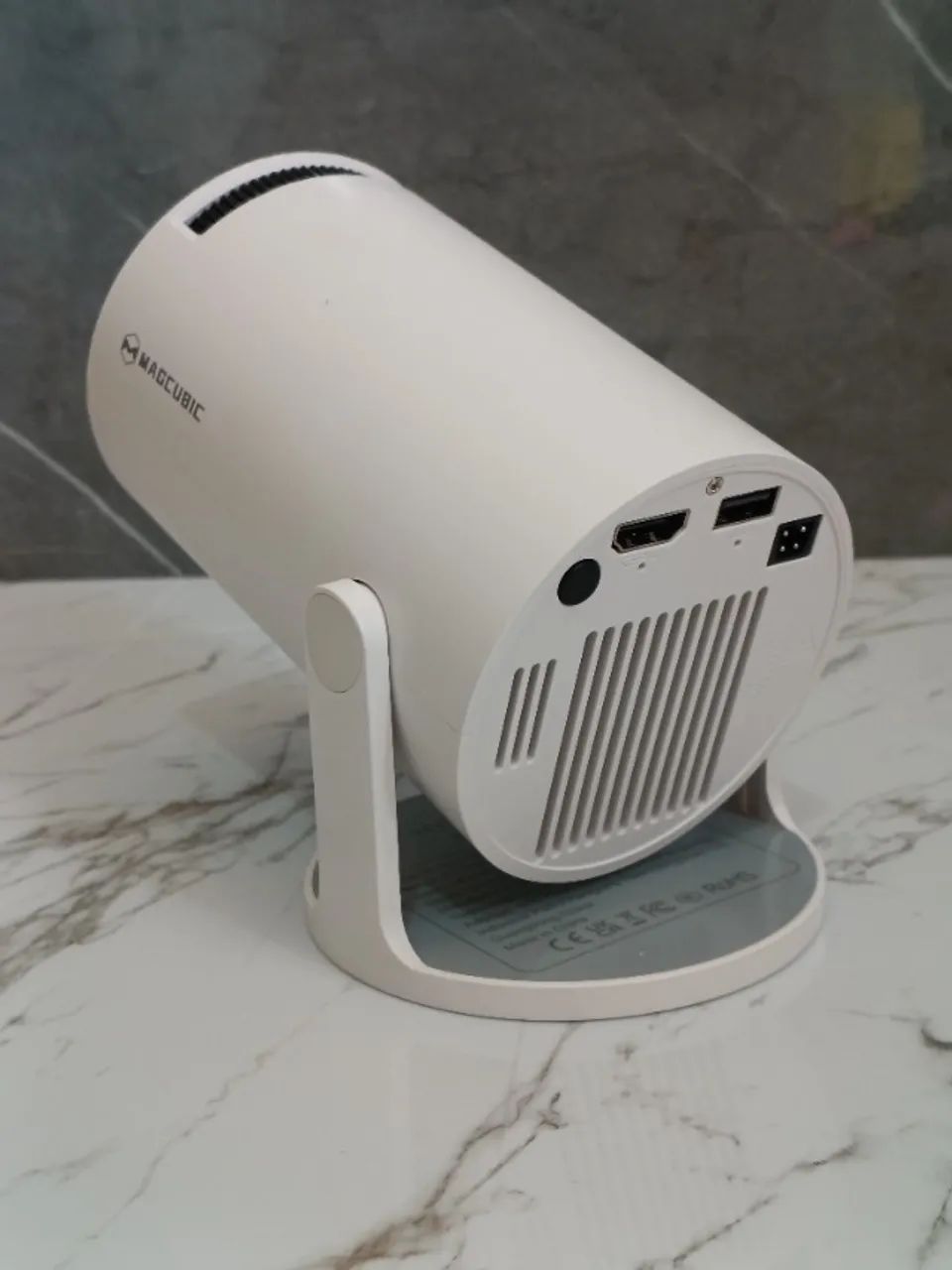 Projetor MAGCUBIC HY300 PRO Android 11 Wifi 5g Espelhamento - Foto 2