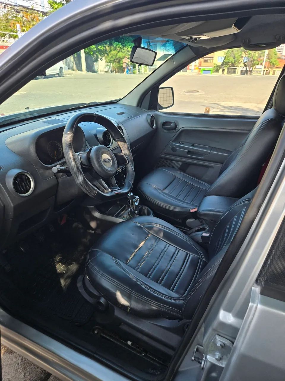 Ford Ecosport XL Supercharger 1.0 8V 95cv 5P 2004