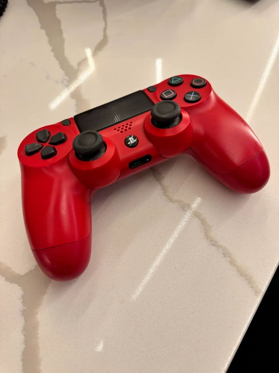 PS4 Pro 1 TB - Foto 3