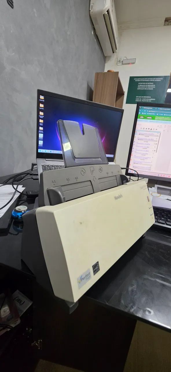 SCANNER ULTRA RÁPIDO PARA ESCRITÓRIOS