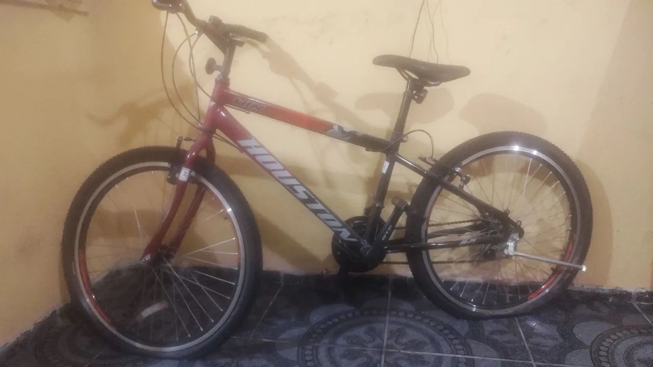 Bike Houston Pouco Usada