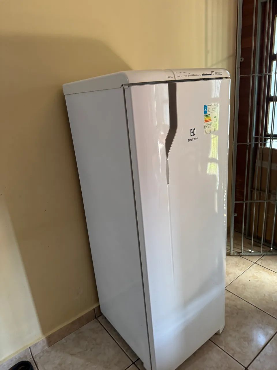 Geladeira Electrolux com 332 litros - Foto 5