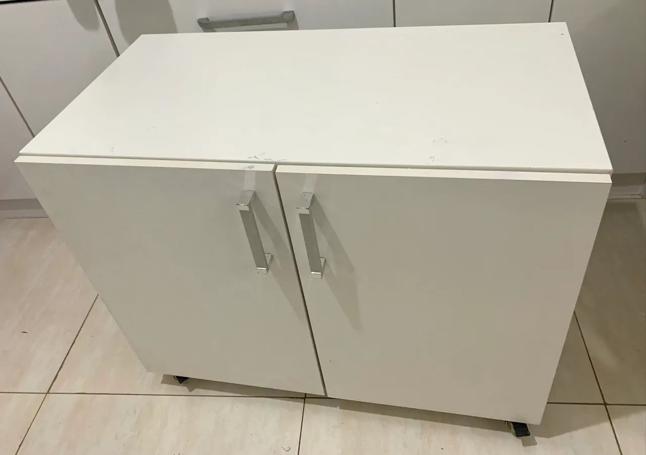 Armário Multiuso com Rodinhas - Sob Medida - Foto 2