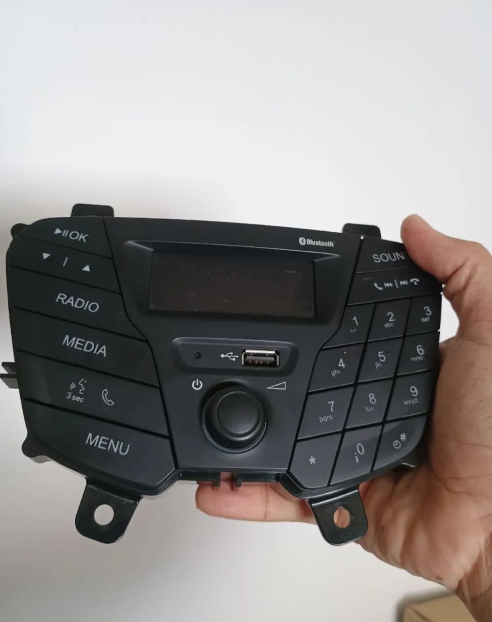 Rádio original Ford Ka sedan 2016