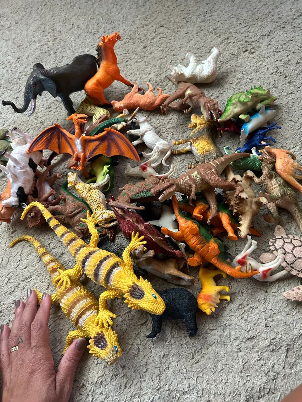 Lote de dinossauros e animais  - Foto 5
