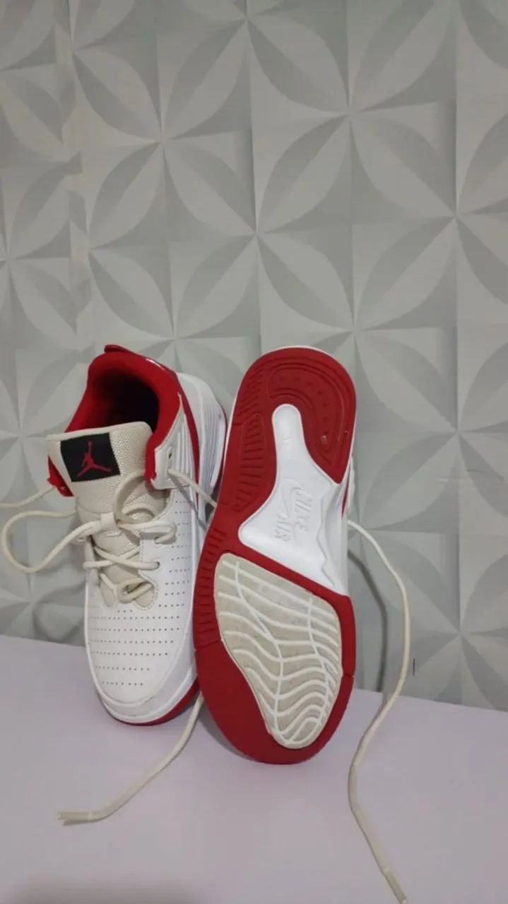 Tenis Nike Jordan Max Aura 5 - Foto 4