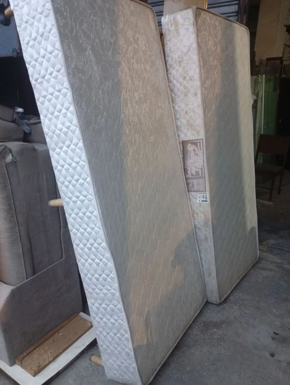 Box cama casal bipartido 