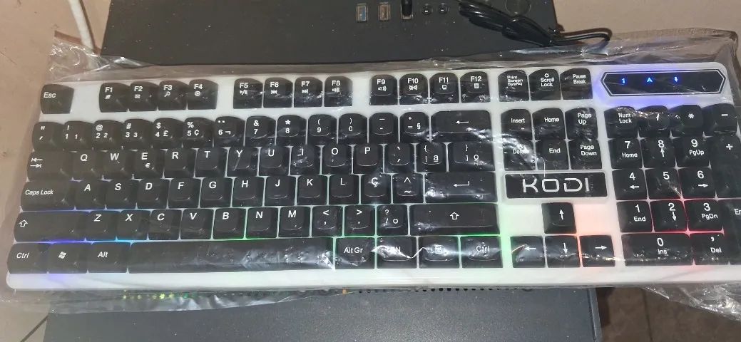 Teclado e Mouse RGB Kodi R$200 - Foto 2